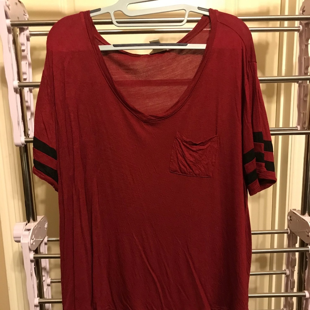 NWOT Bozzolo 3X Burgundy SS Wide Neck Tee